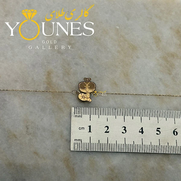 دستبند تمام طلا حکاکی کرم